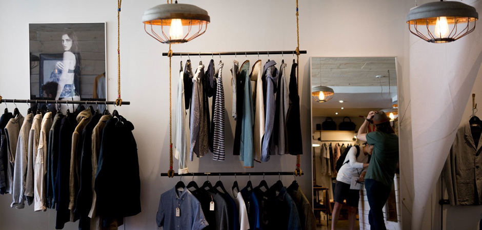 Buying and assortment policy in the fashion industry